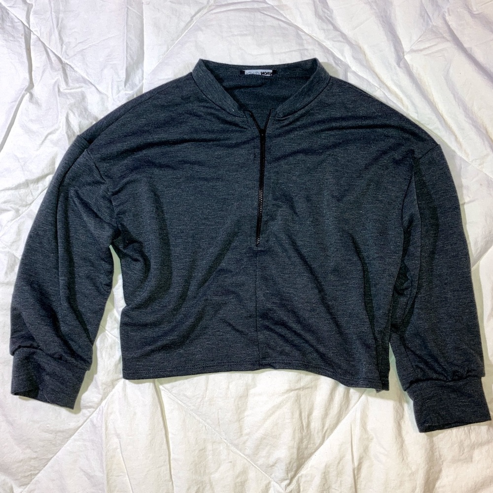 Fashion Nova Athletic cropped sweater